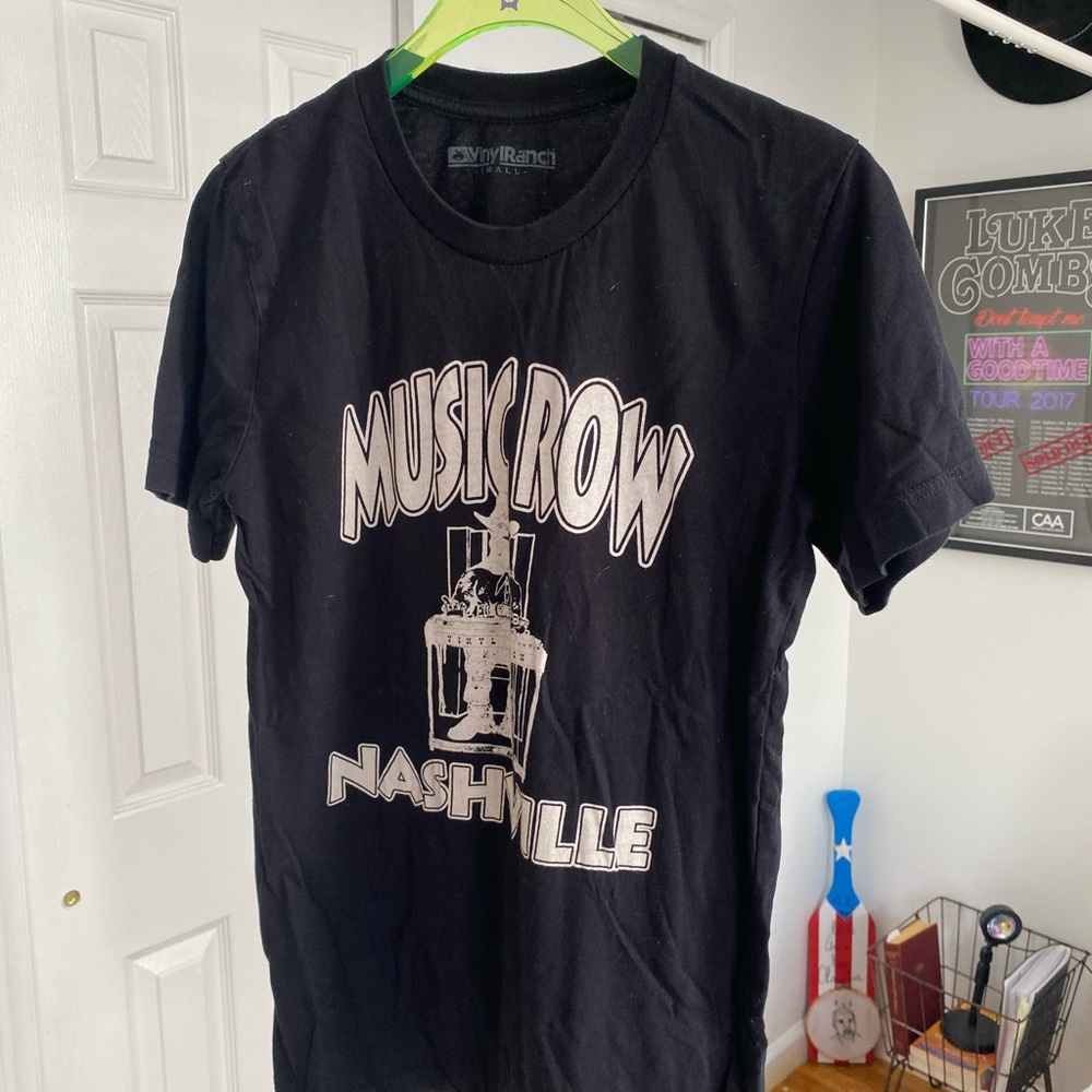 VINYL RANCH | Nashville Music Row T-Shirt